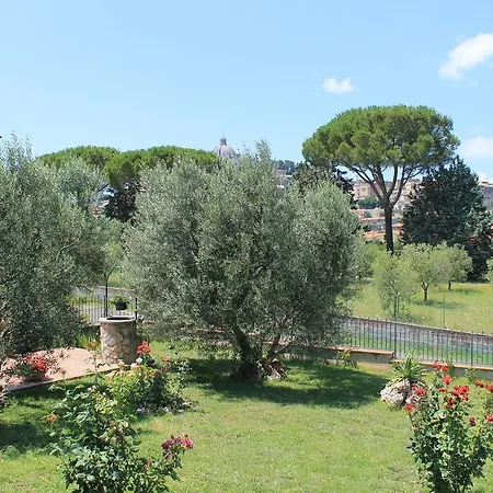 Bed & Breakfast L'amicizia Montefiascone